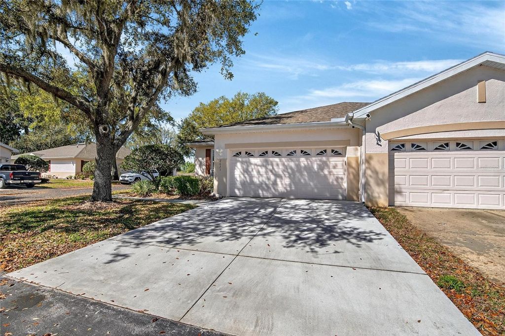 Photo of 2631 Eagle Greens Drive #16, Plant City, FL 33566 (MLS # TB8501505)