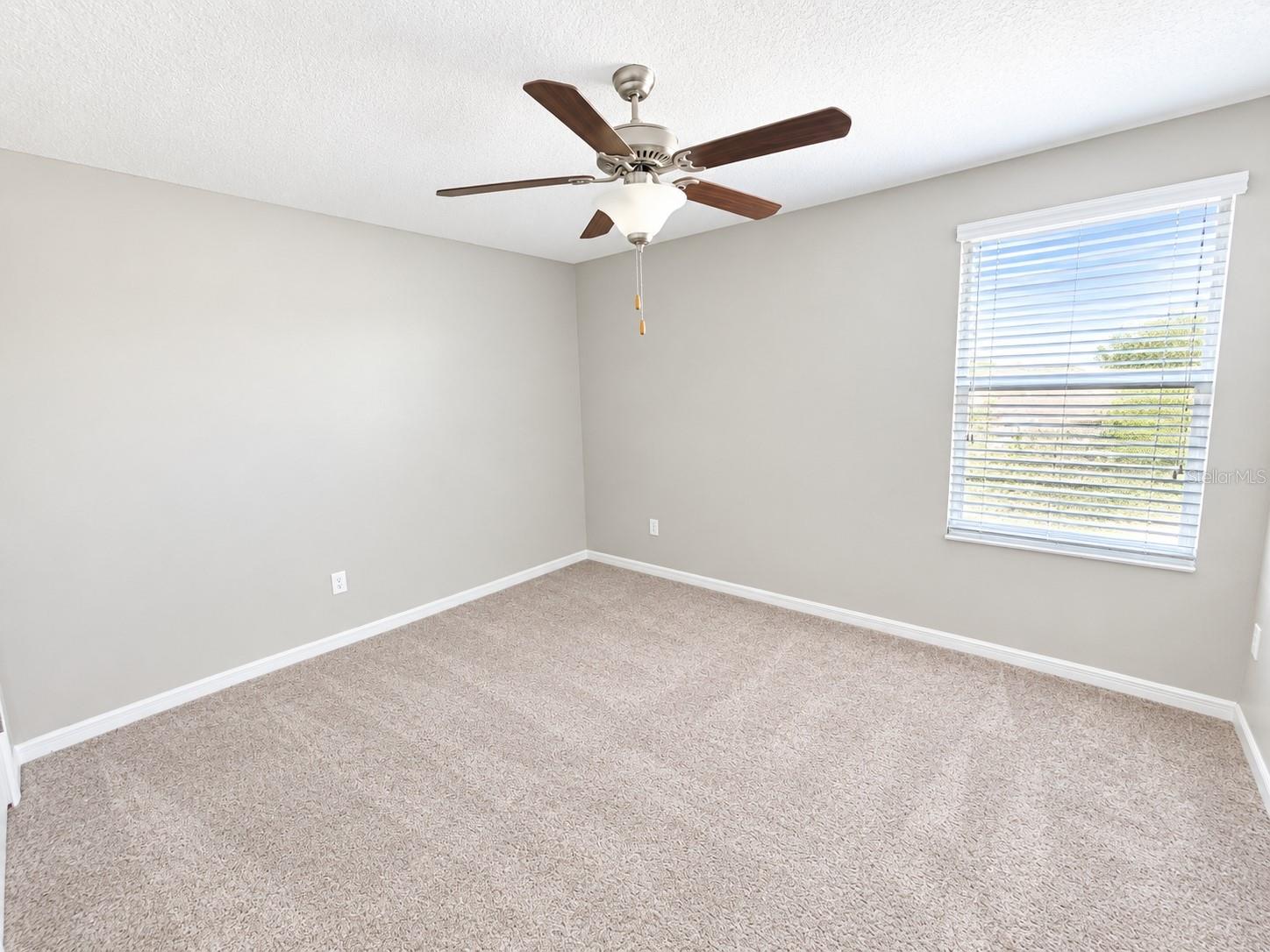 16844 PEACEFUL VALLEY DR