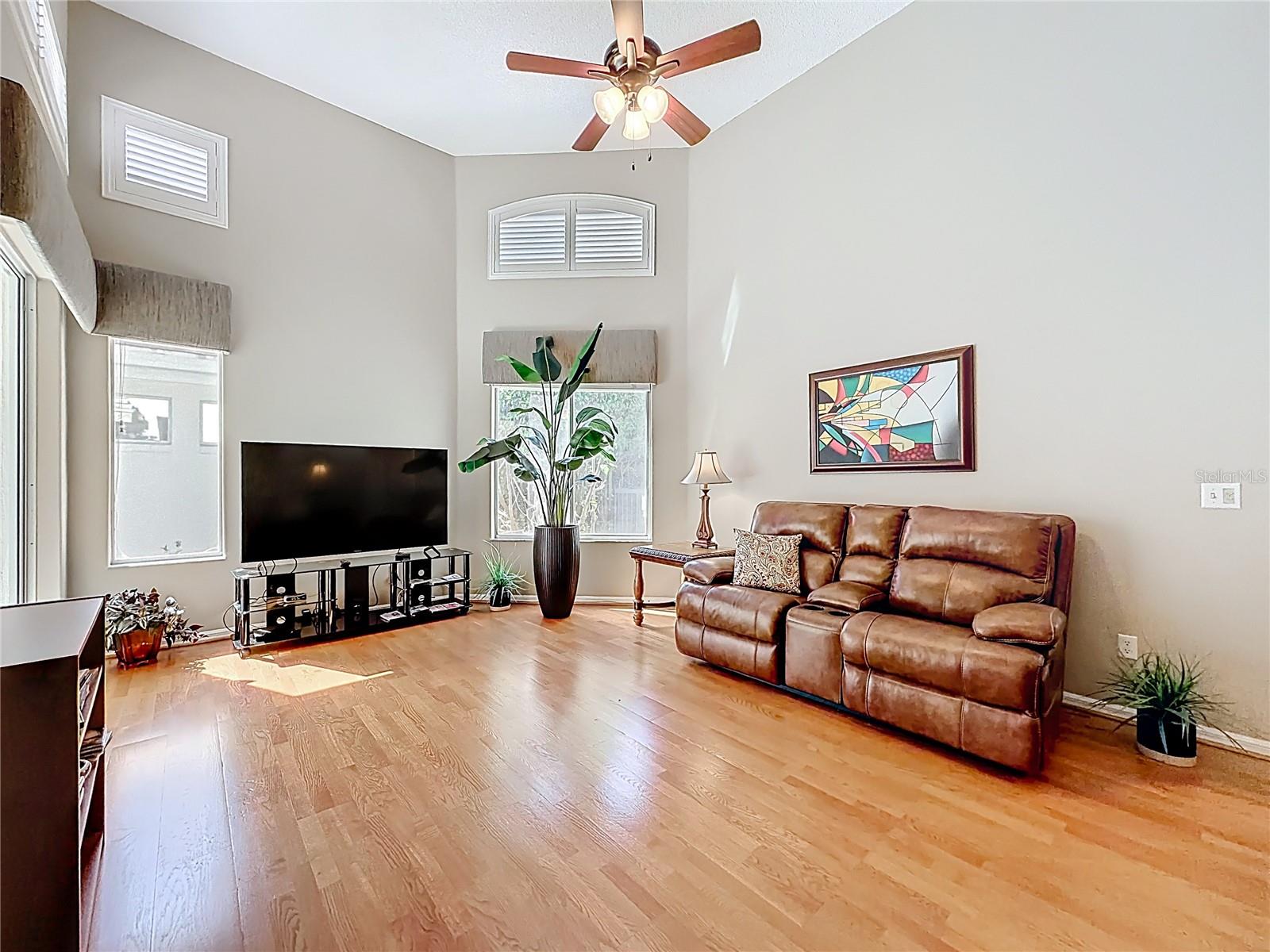 COURTYARDS & COACH HOMES - Residential