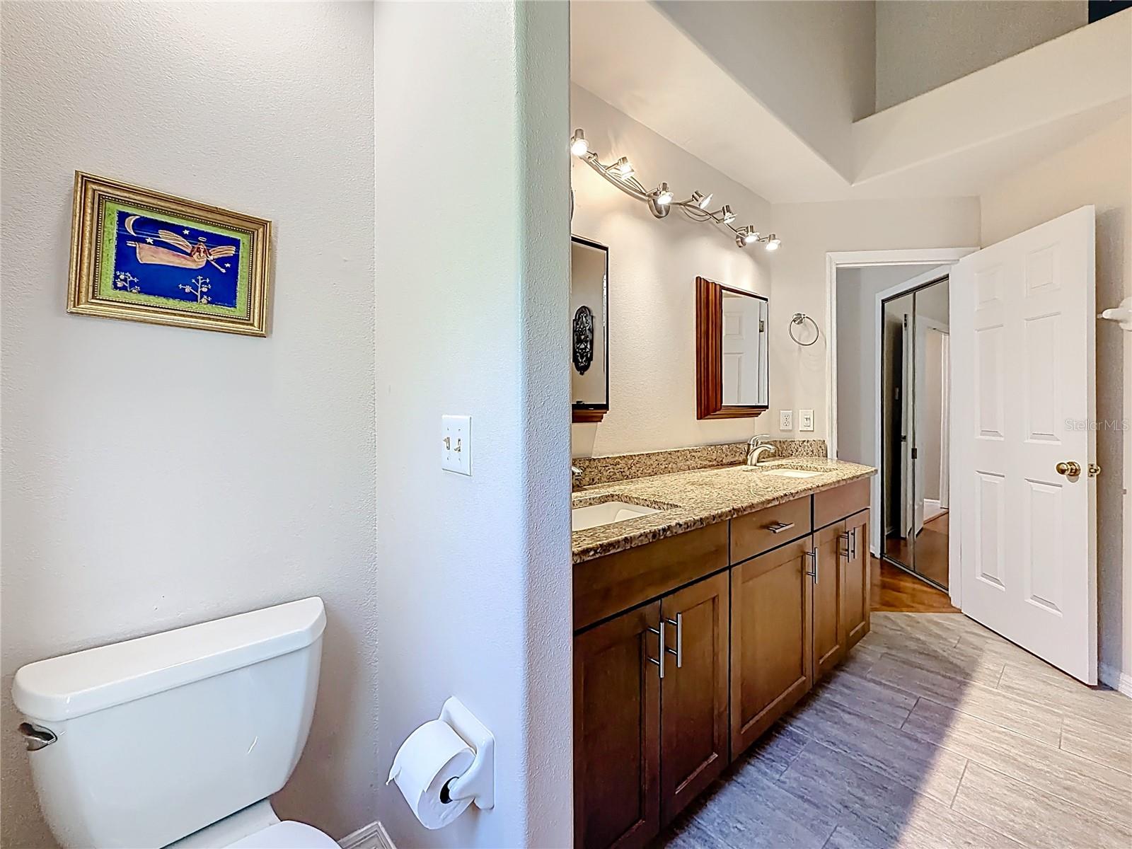 COURTYARDS & COACH HOMES - Residential