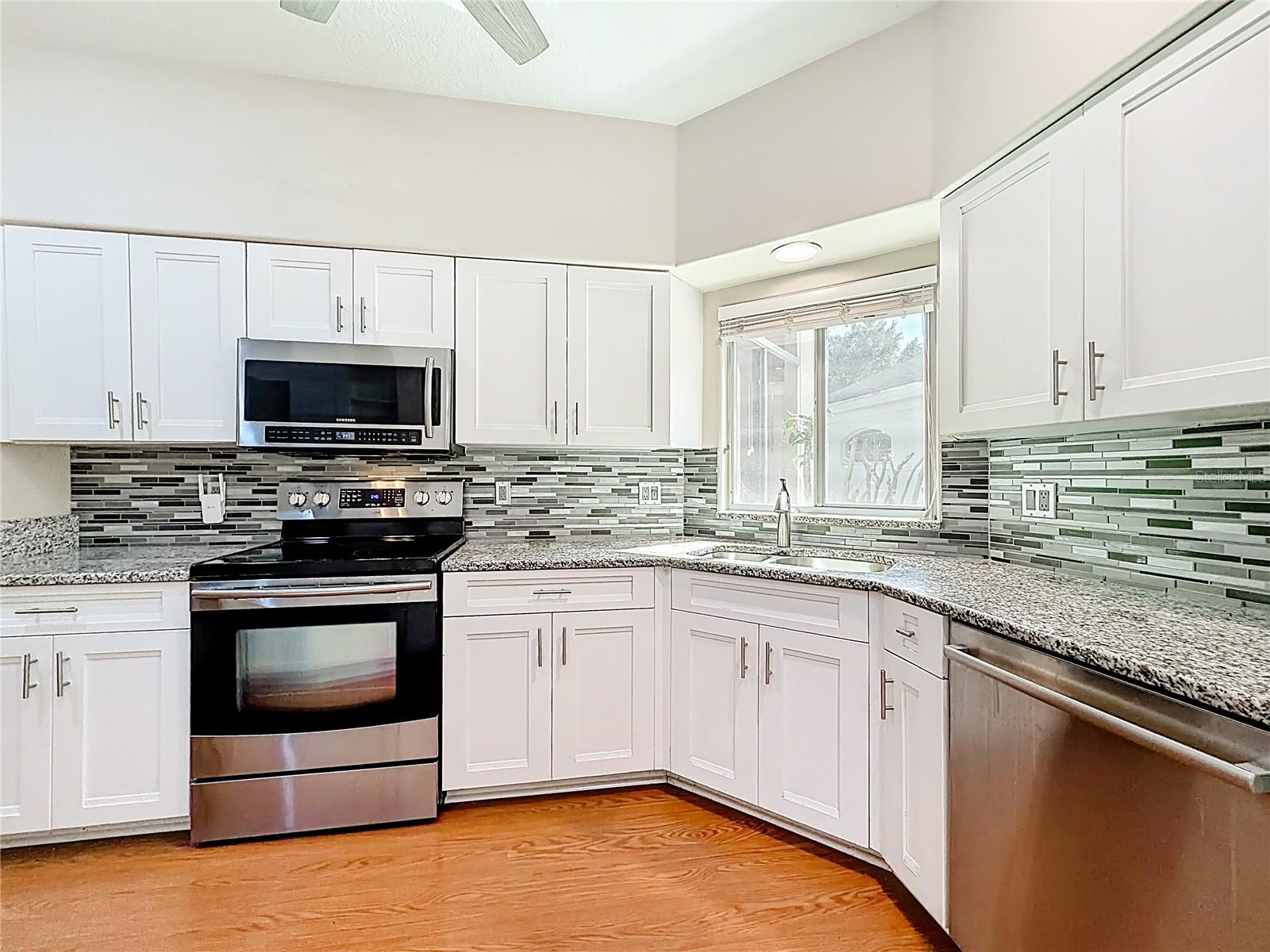 COURTYARDS & COACH HOMES - Residential