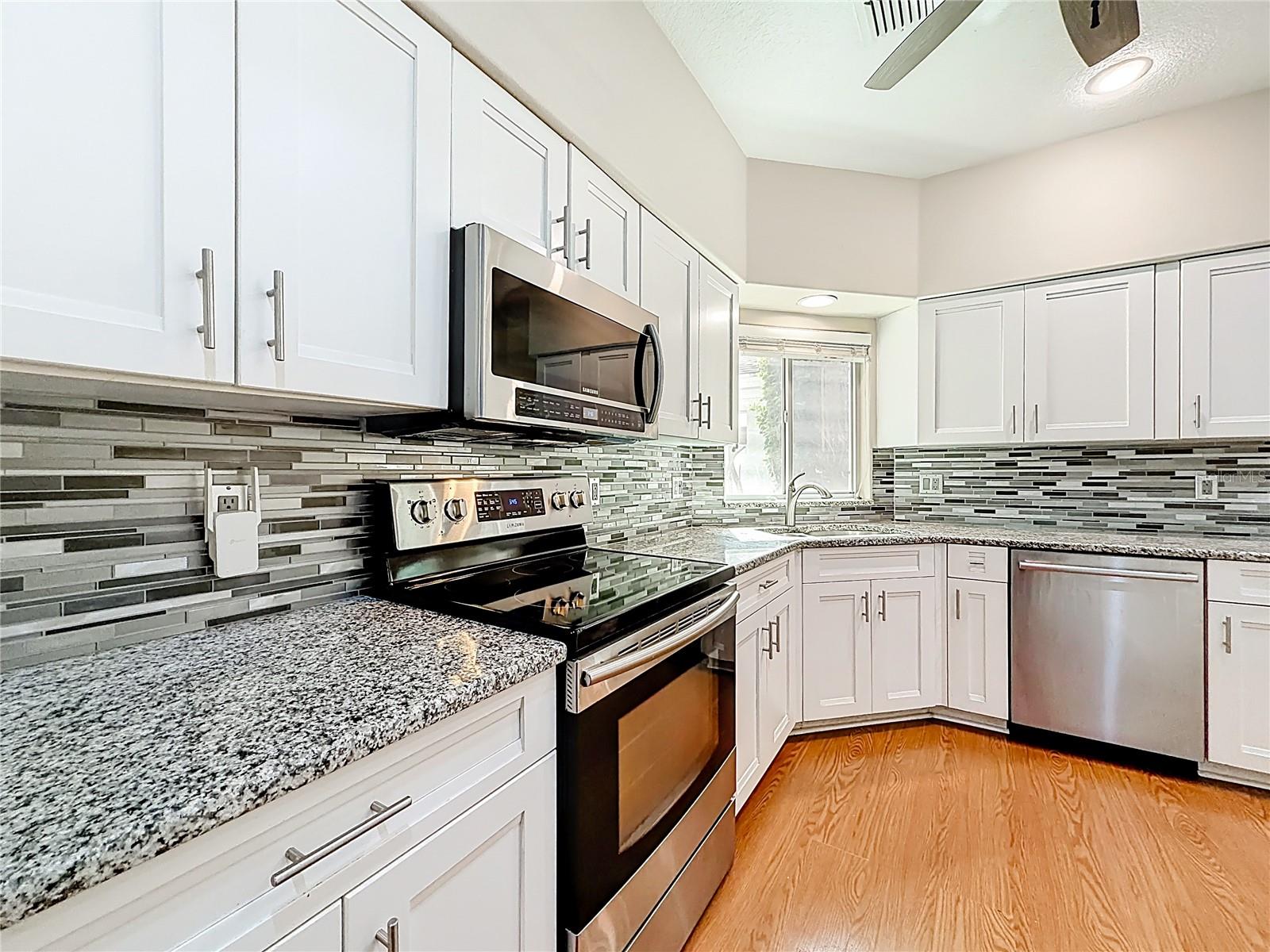 COURTYARDS & COACH HOMES - Residential