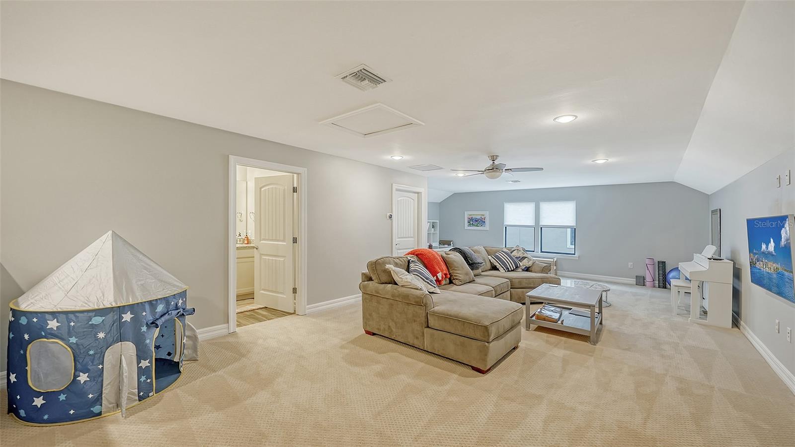 SANDHILL PRESERVE - Residential