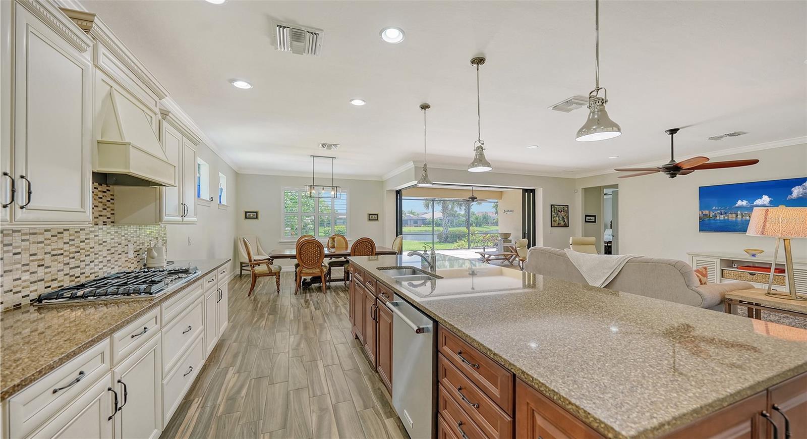 SANDHILL PRESERVE - Residential