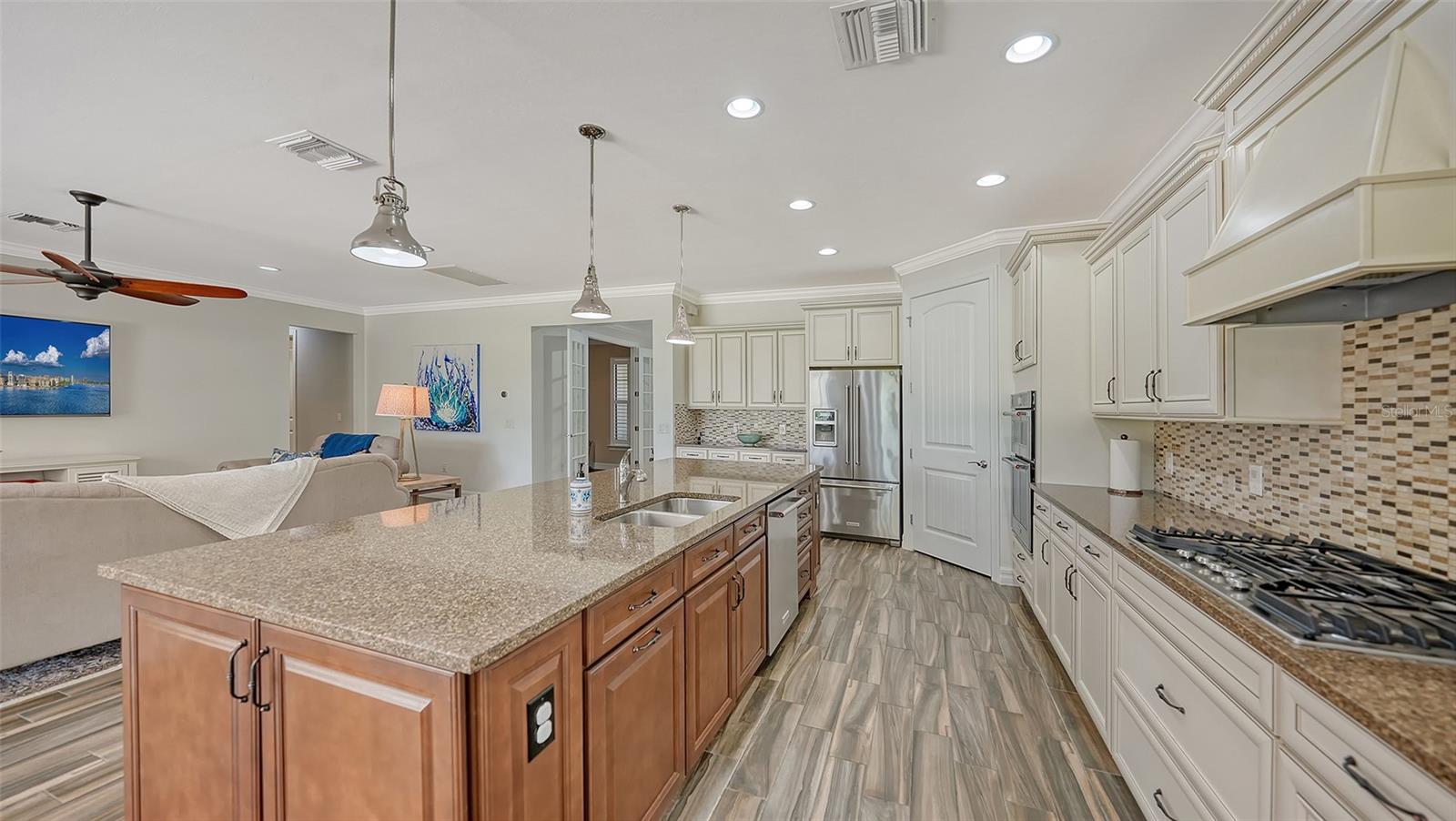 SANDHILL PRESERVE - Residential