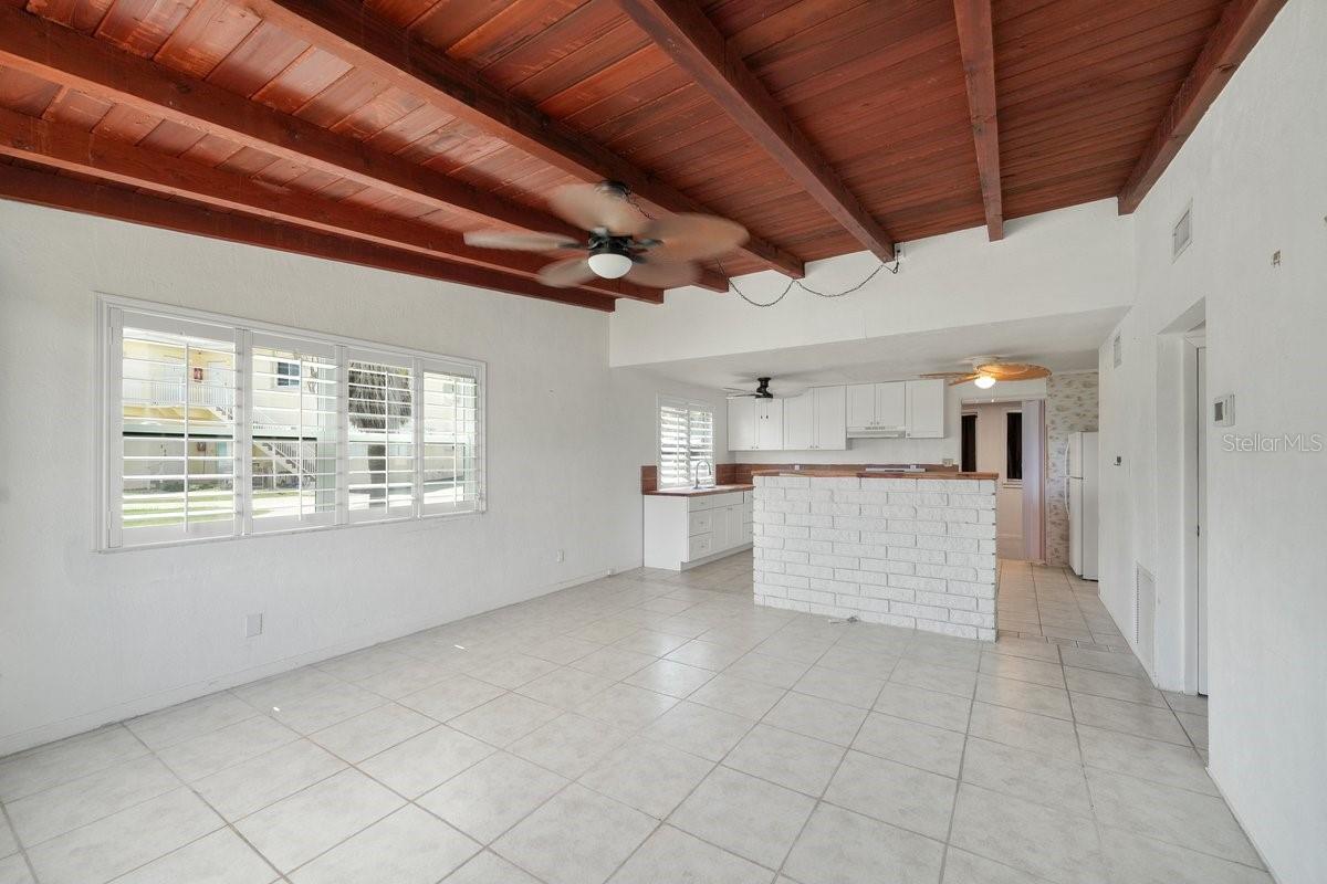 3 OCEAN EDGE DRIVE