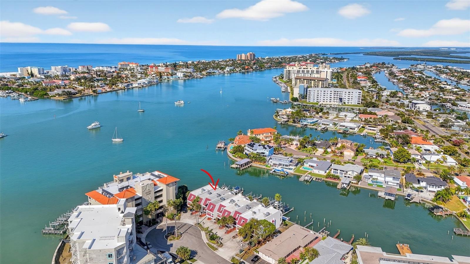 SKIFF HARBOUR TWNHS CONDO - Residential