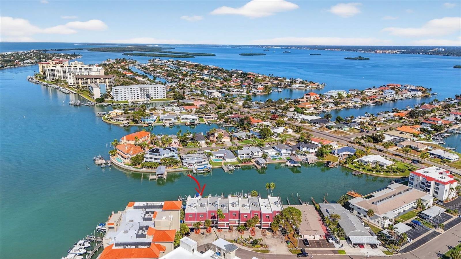 SKIFF HARBOUR TWNHS CONDO - Residential