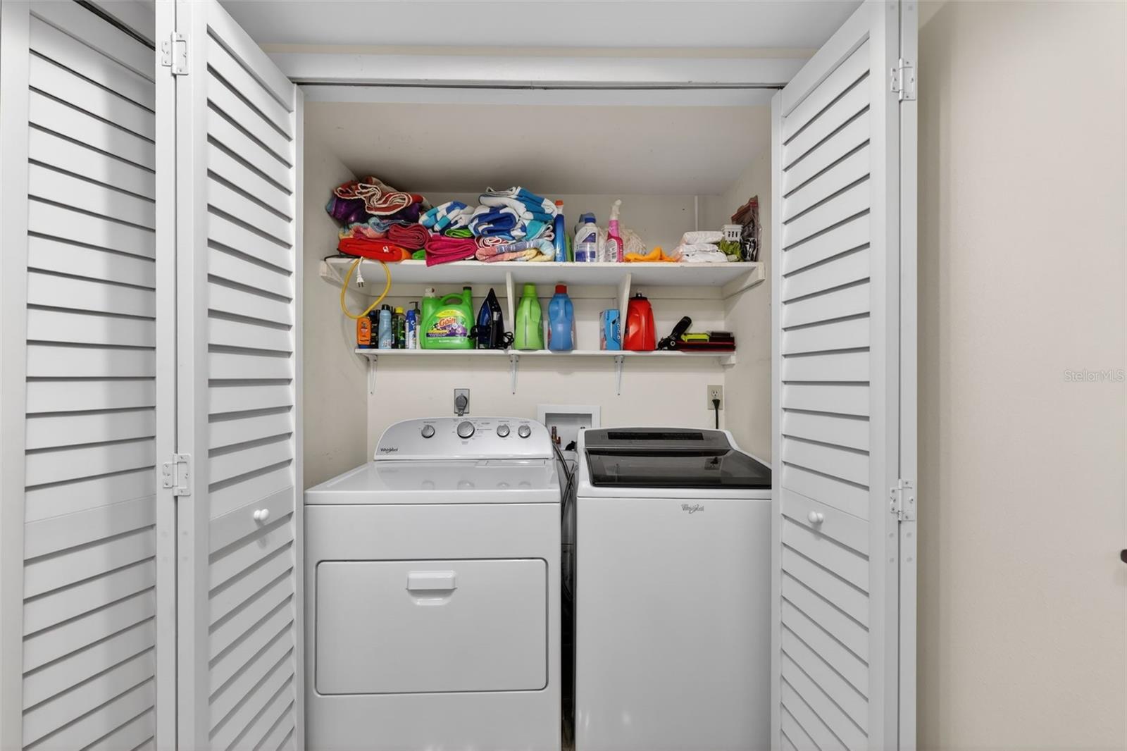 SKIFF HARBOUR TWNHS CONDO - Residential