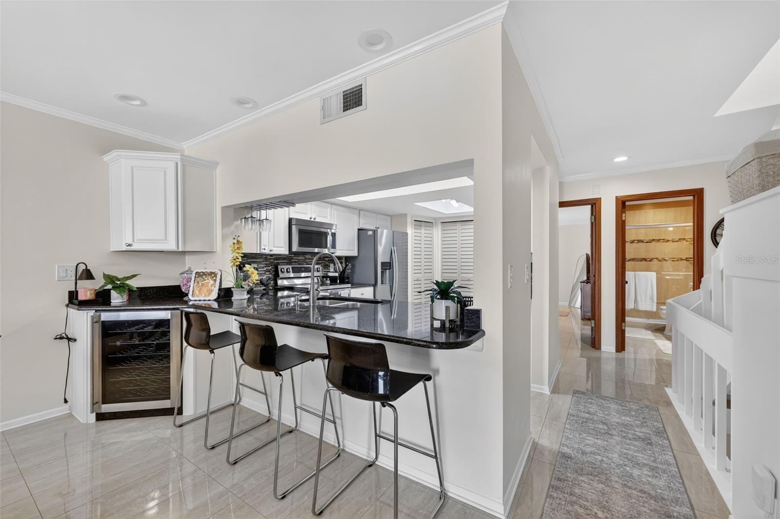 SKIFF HARBOUR TWNHS CONDO - Residential