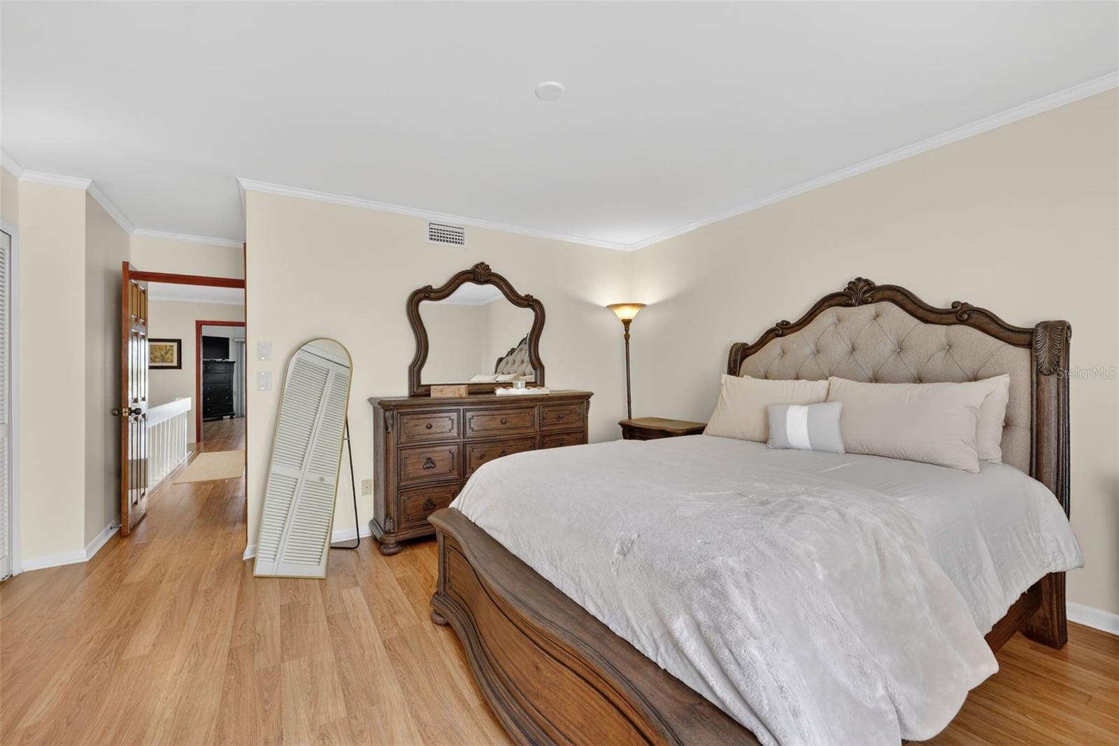 SKIFF HARBOUR TWNHS CONDO - Residential