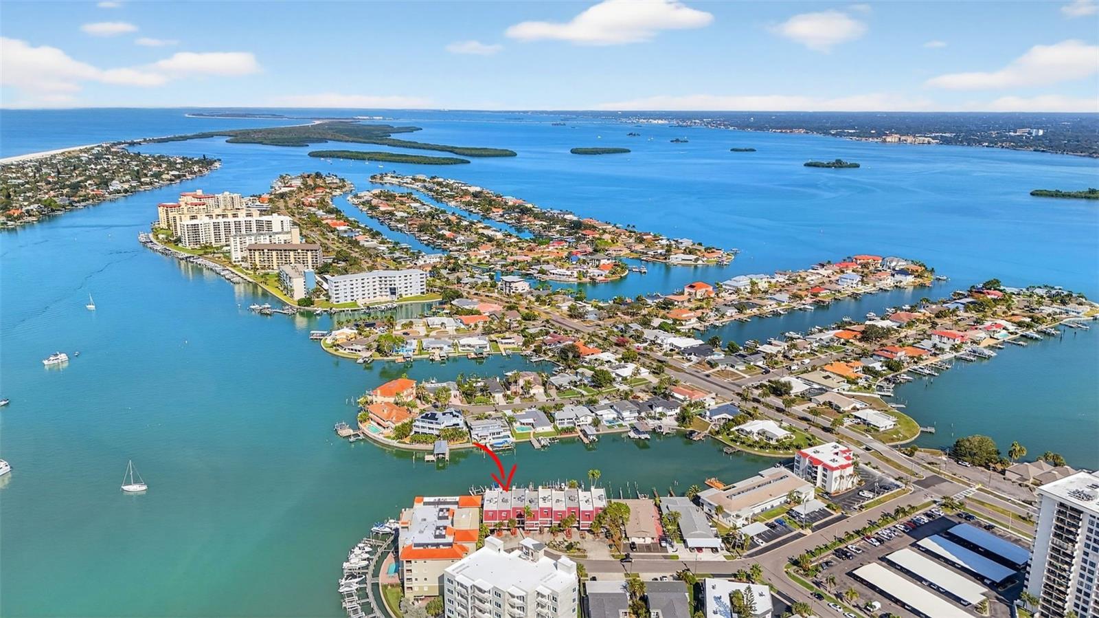 SKIFF HARBOUR TWNHS CONDO - Residential