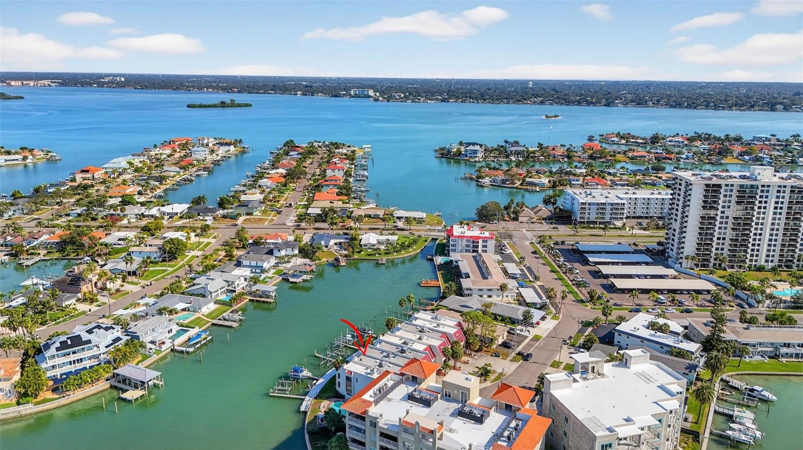 SKIFF HARBOUR TWNHS CONDO - Residential
