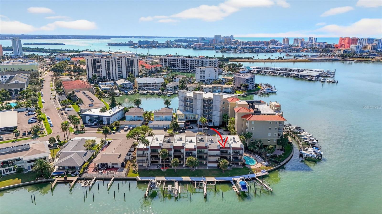 SKIFF HARBOUR TWNHS CONDO - Residential