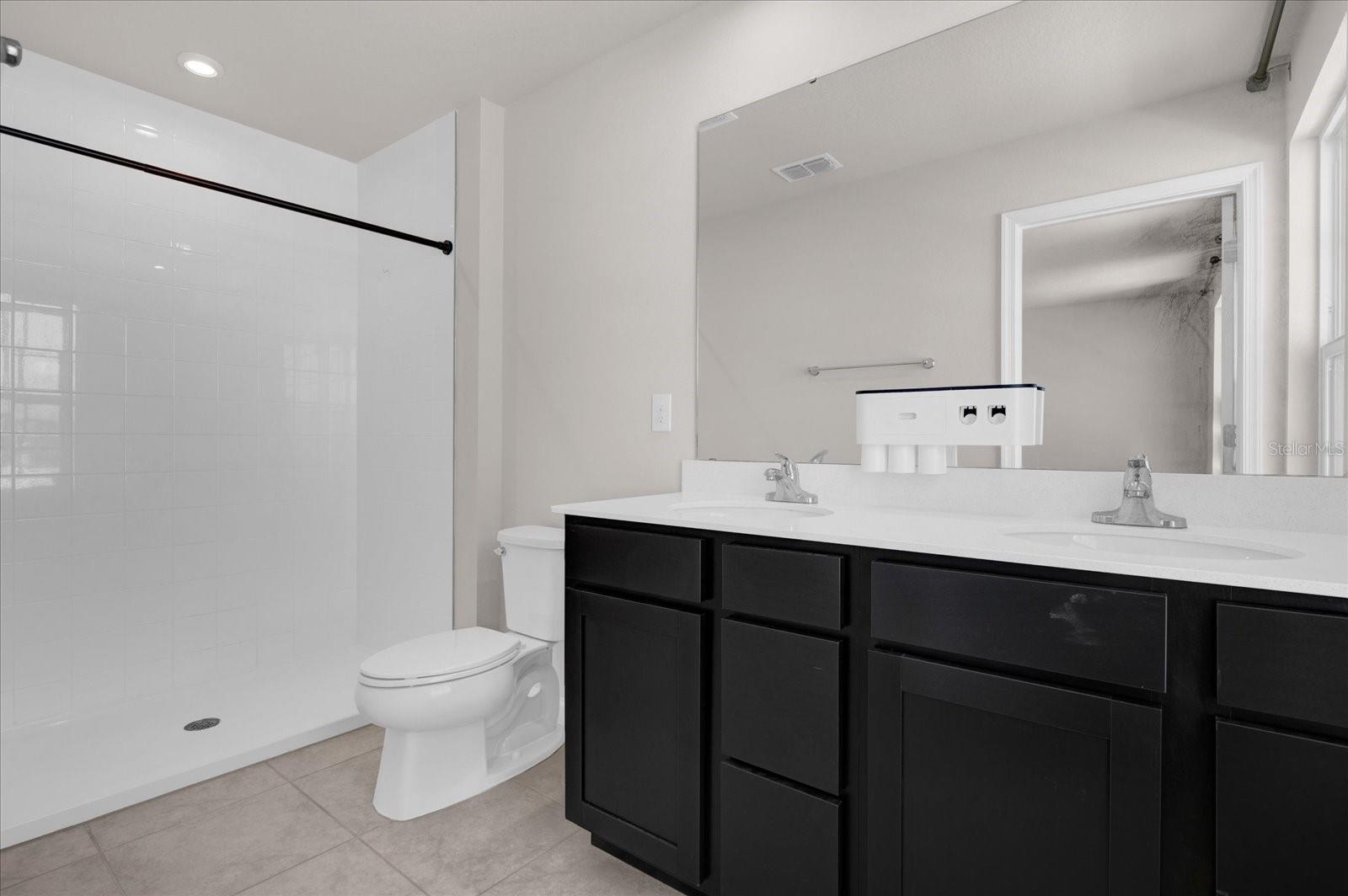 EAGLE LANDING PHASE II - Residential