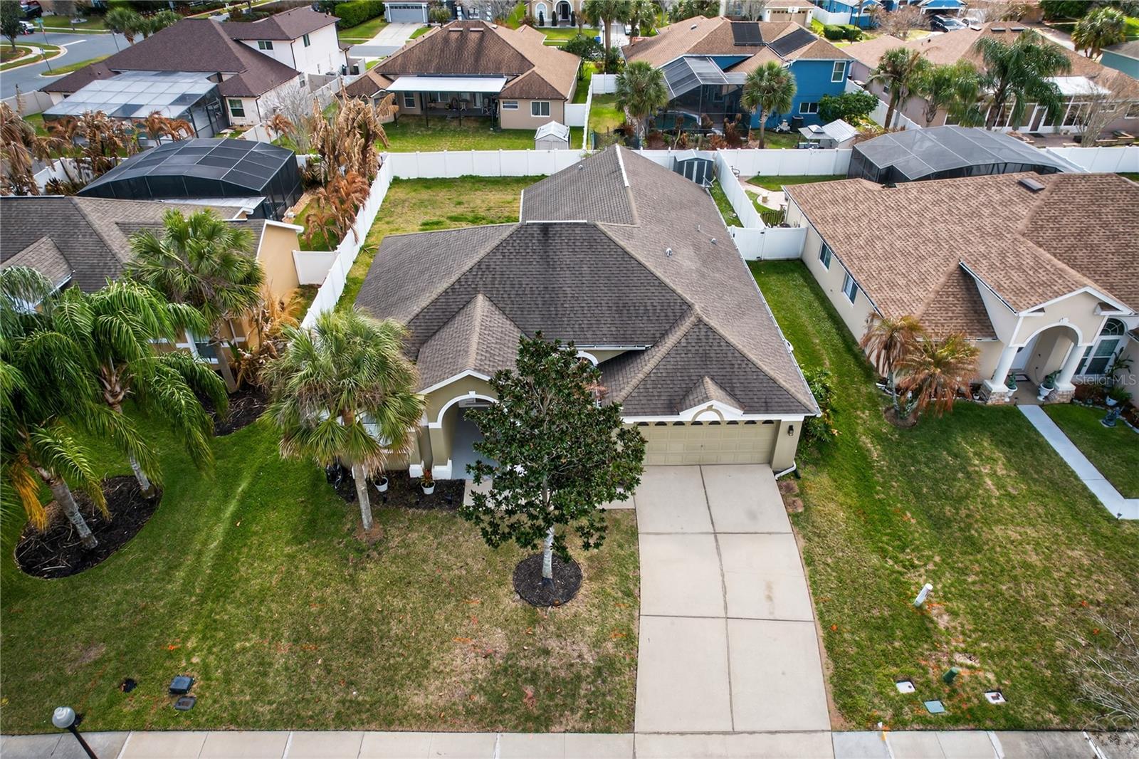 INDIAN LAKES - Residential