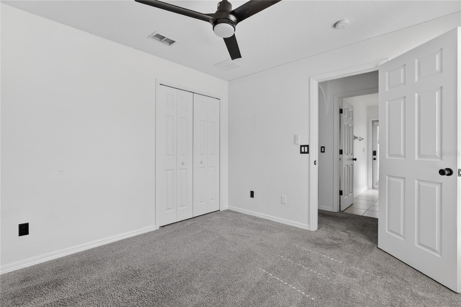 INDIAN LAKES - Residential