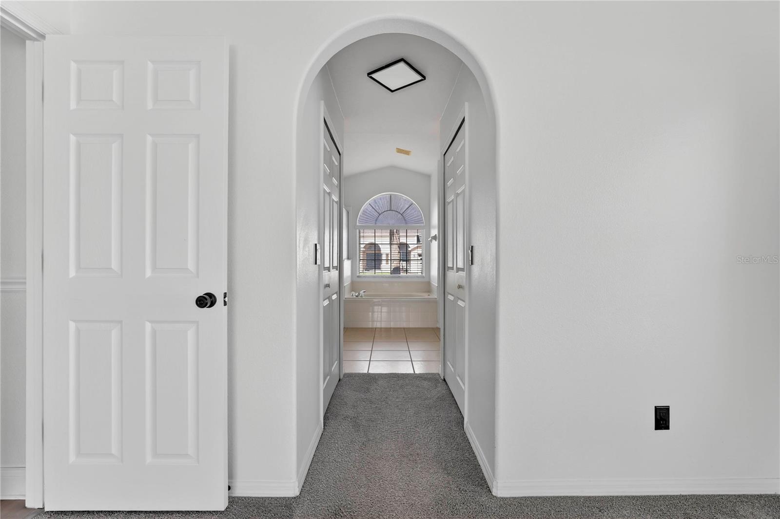 INDIAN LAKES - Residential