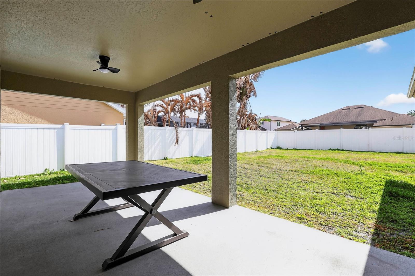 INDIAN LAKES - Residential