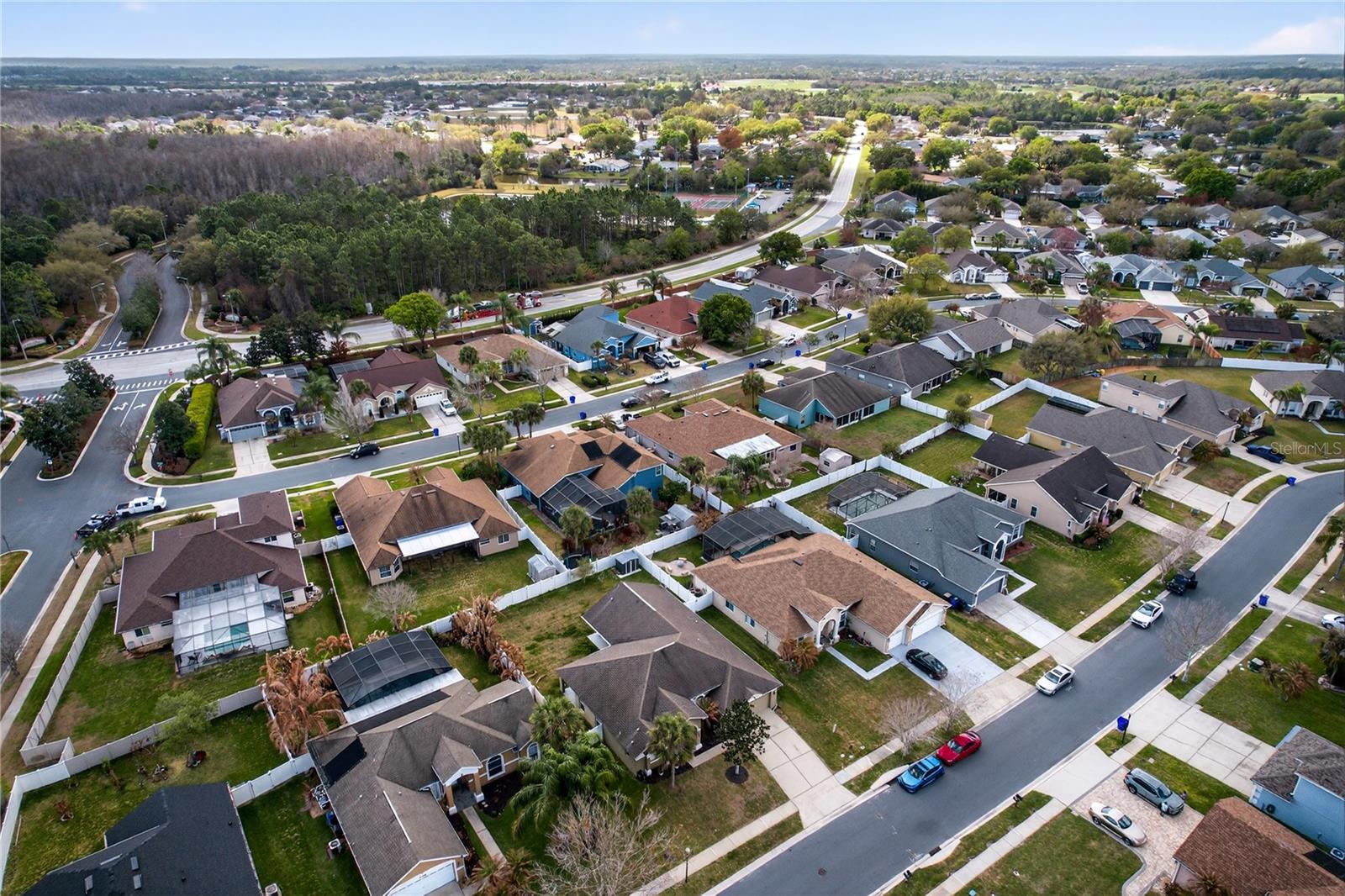 INDIAN LAKES - Residential