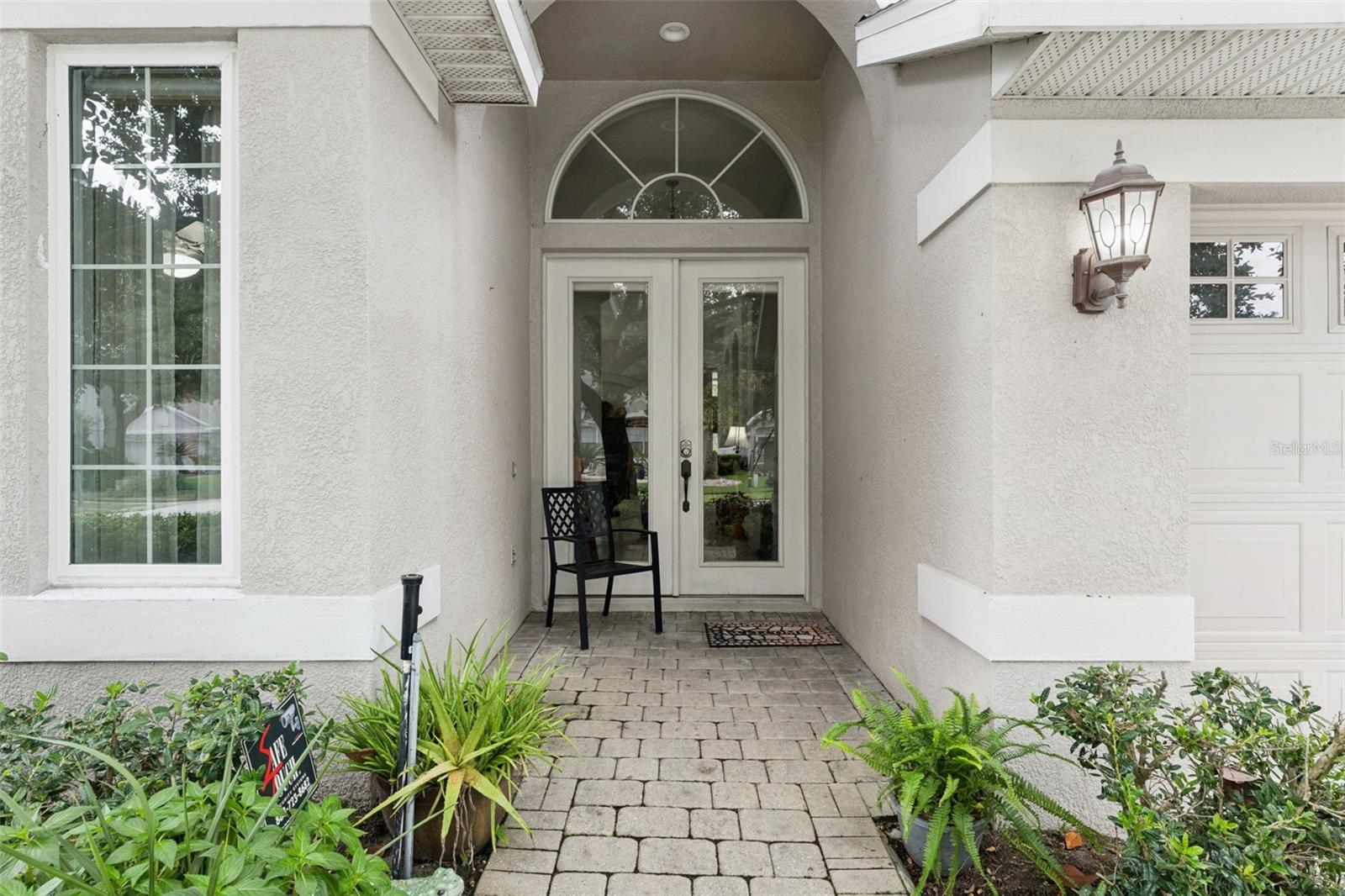 2819 SUMMER SWAN DRIVE