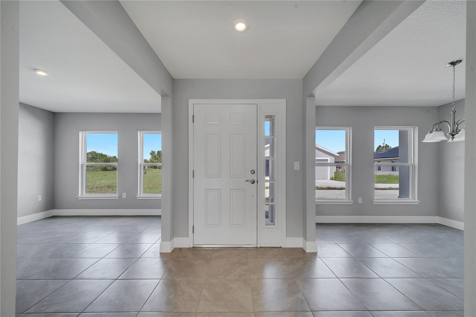 547 VICEROY COURT