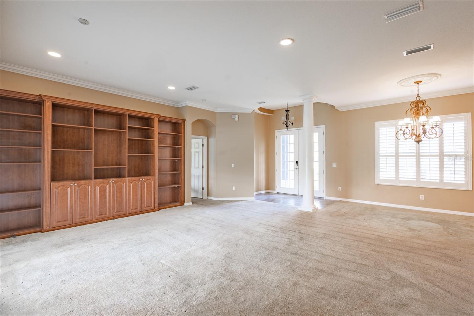 IVY LAKE ESTATES - Residential