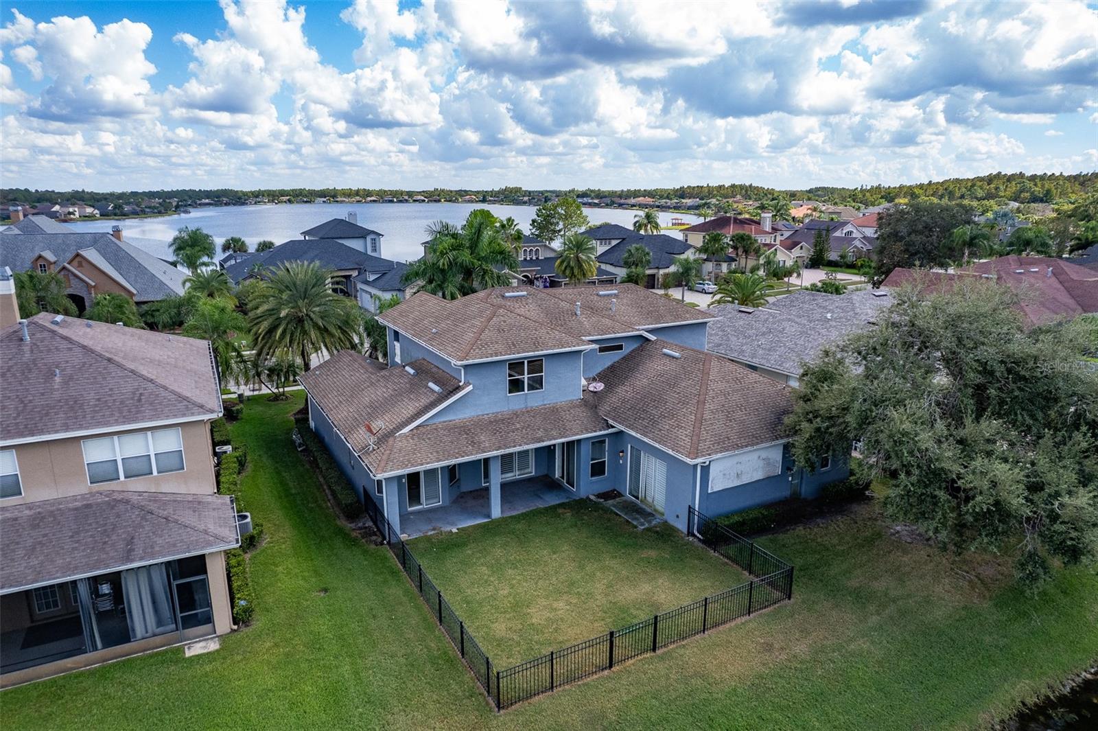 IVY LAKE ESTATES - Residential