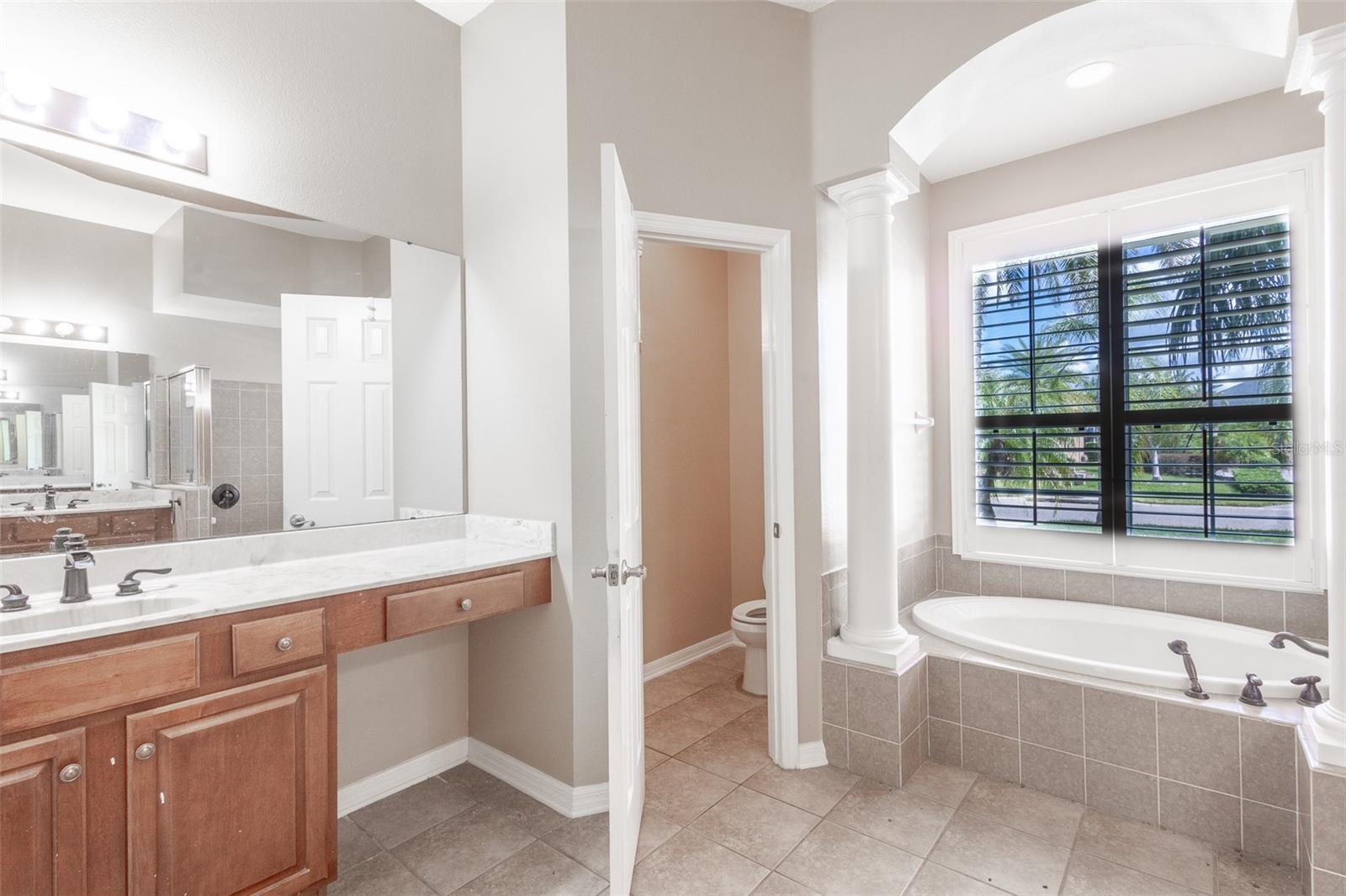 IVY LAKE ESTATES - Residential