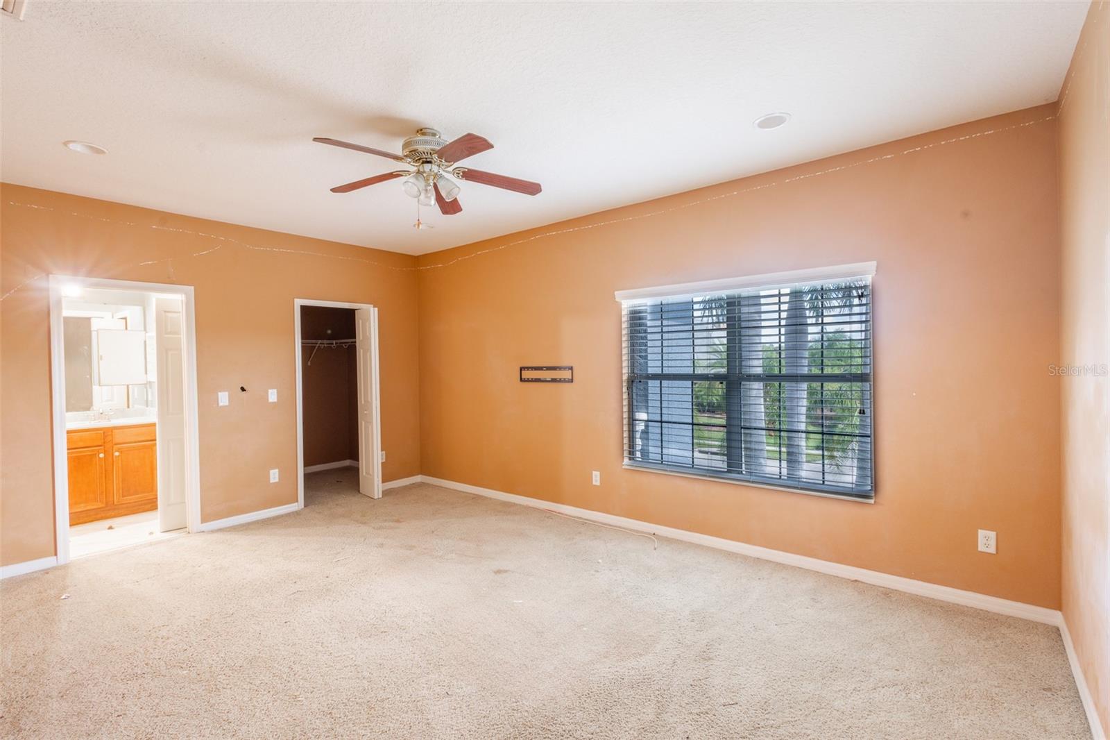 IVY LAKE ESTATES - Residential