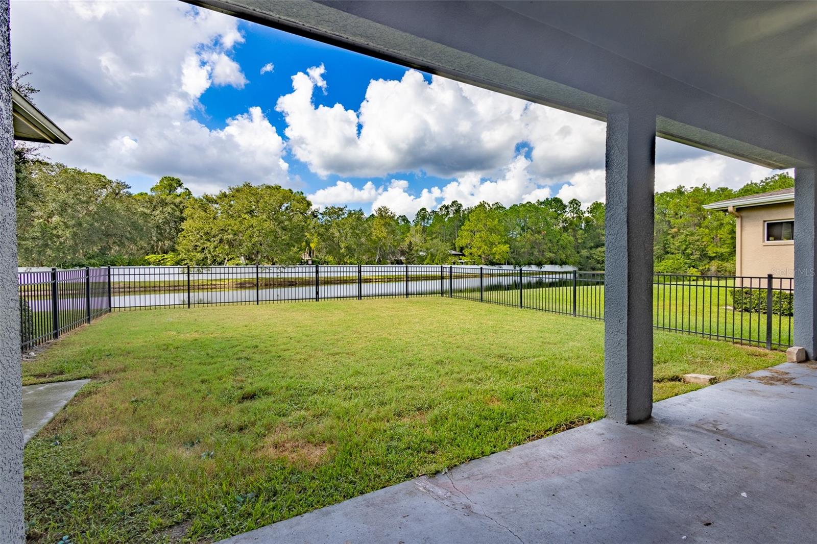 IVY LAKE ESTATES - Residential