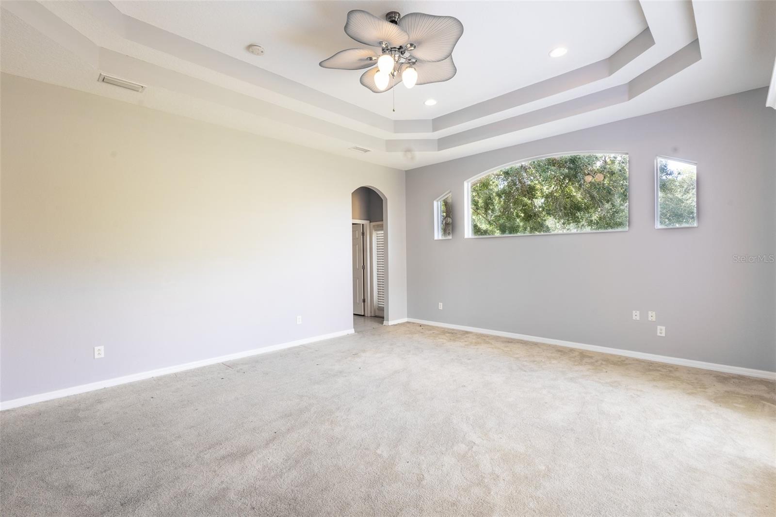 IVY LAKE ESTATES - Residential