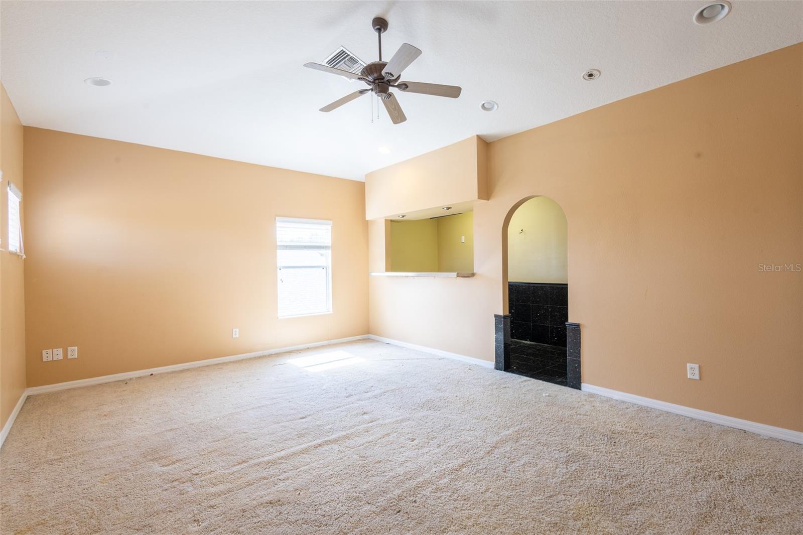 IVY LAKE ESTATES - Residential