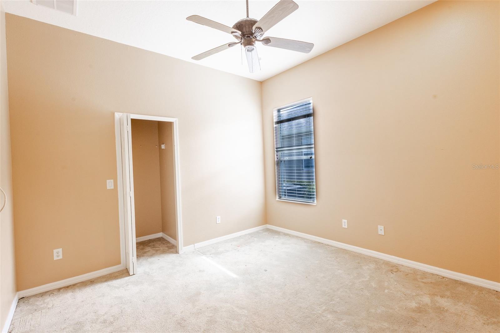 IVY LAKE ESTATES - Residential