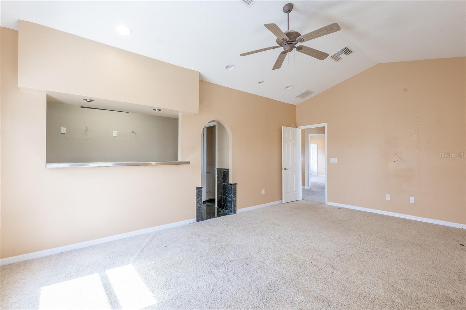 IVY LAKE ESTATES - Residential