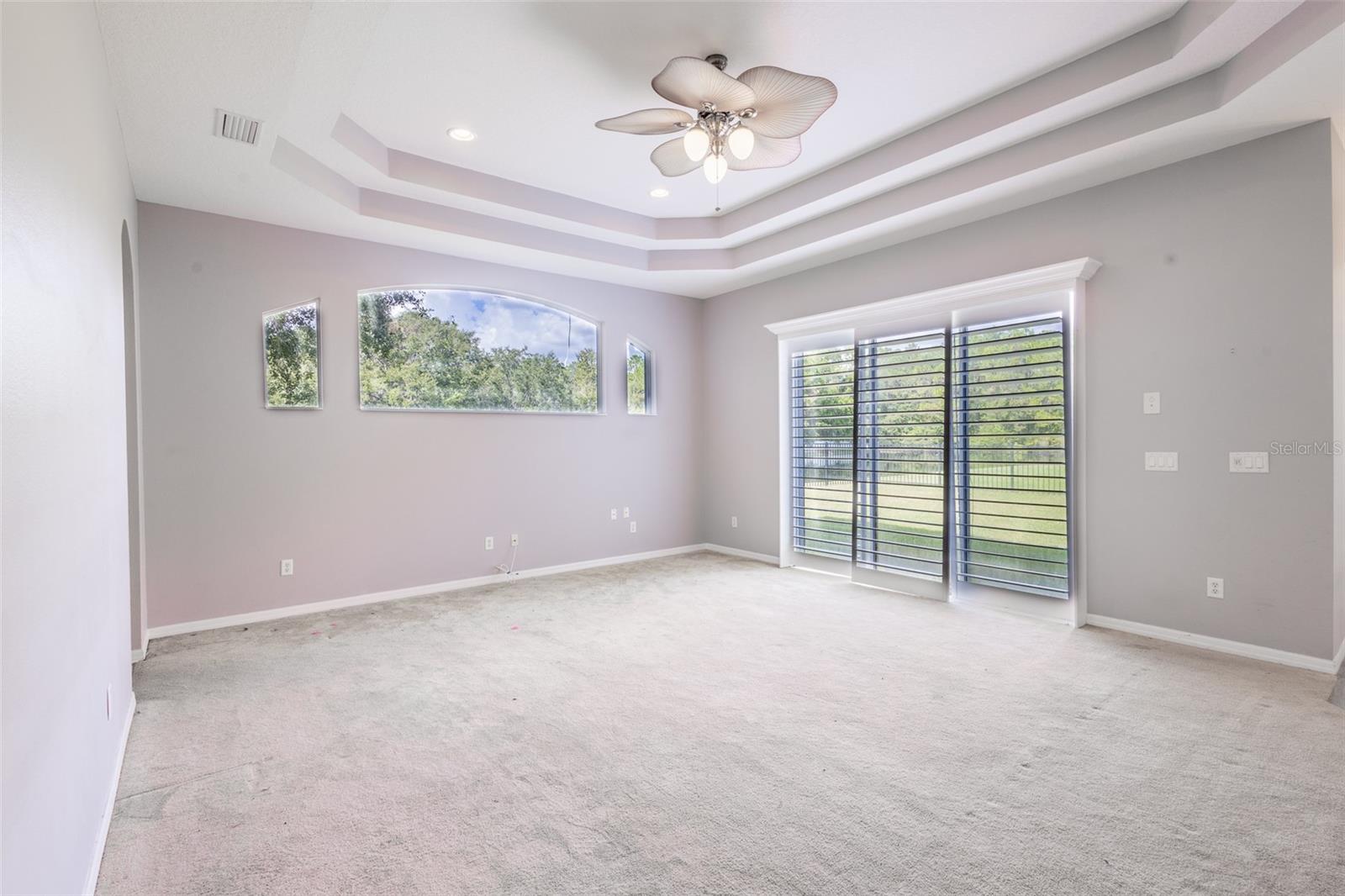 IVY LAKE ESTATES - Residential