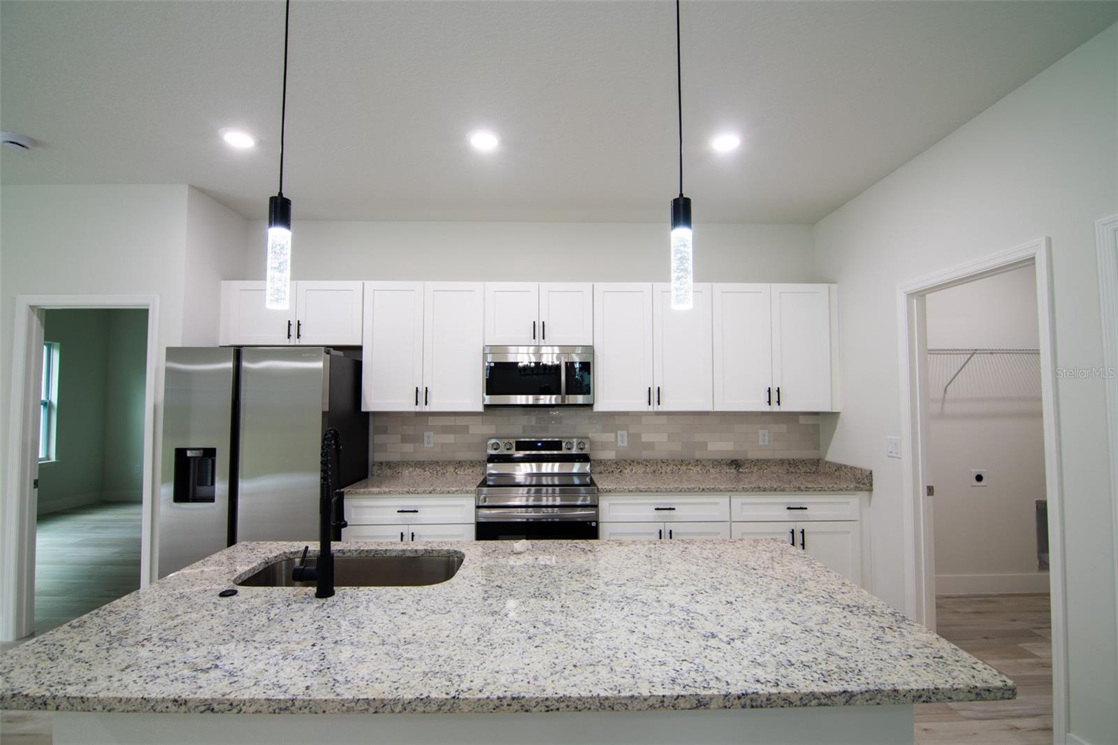 MARION OAKS UN 07 - Residential