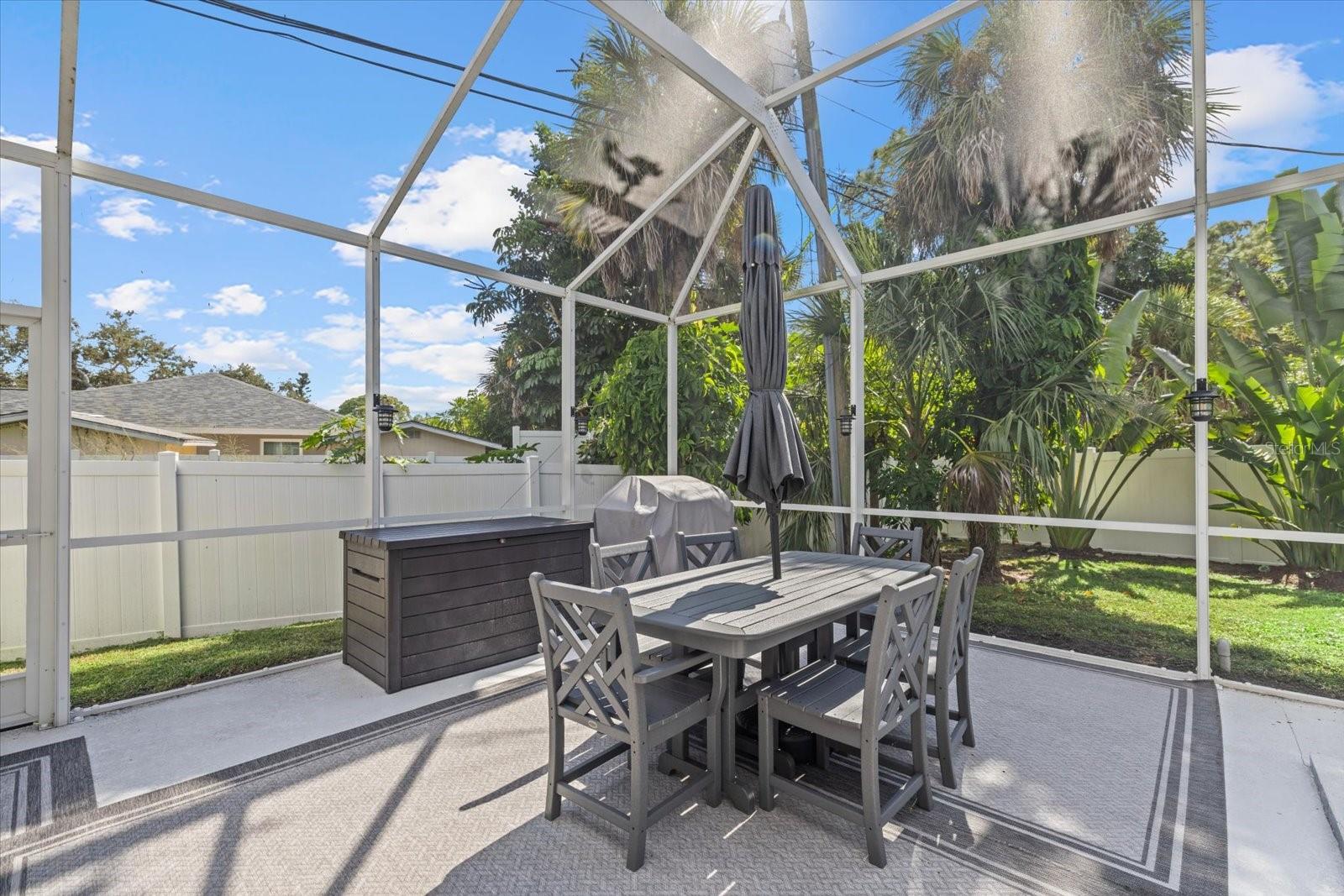 SOUTH VENICE - Residential Lease