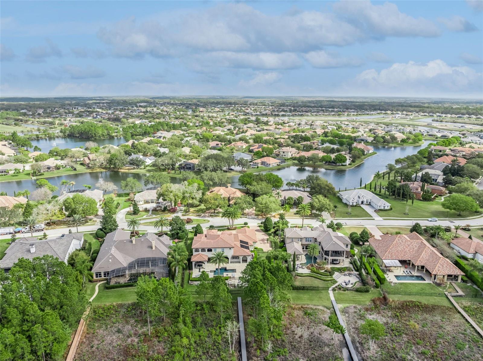 MOUNT DORA LOCH LEVEN PH 03 REP LO - Residential