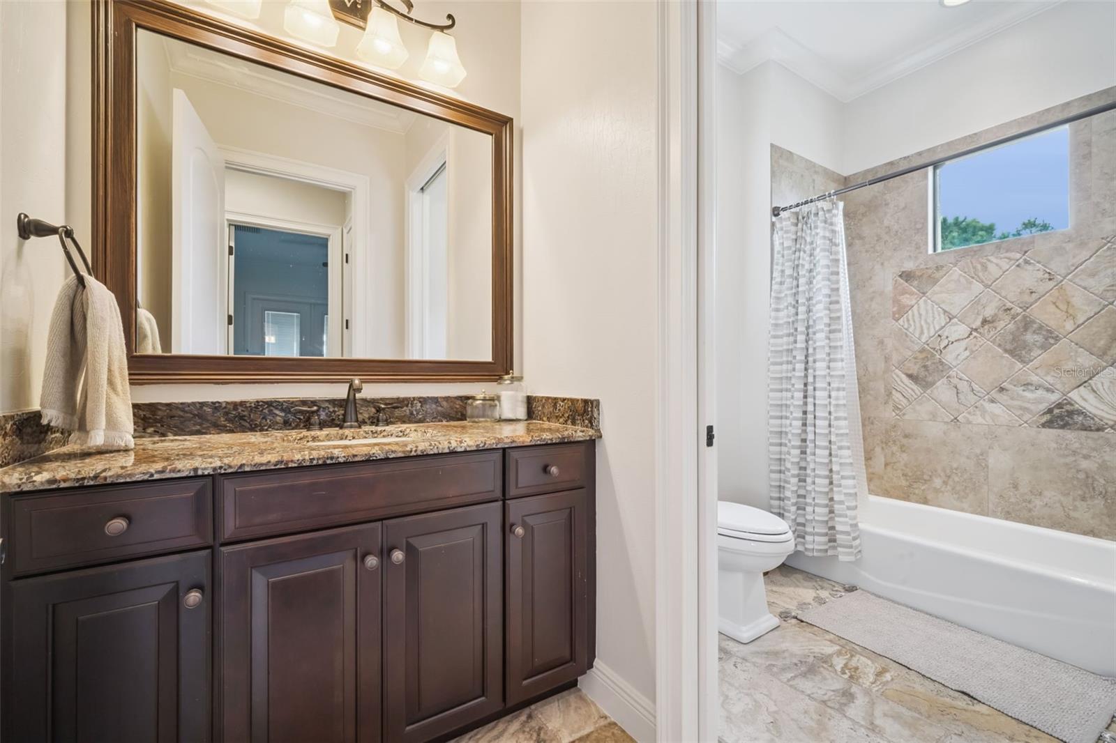 MOUNT DORA LOCH LEVEN PH 03 REP LO - Residential