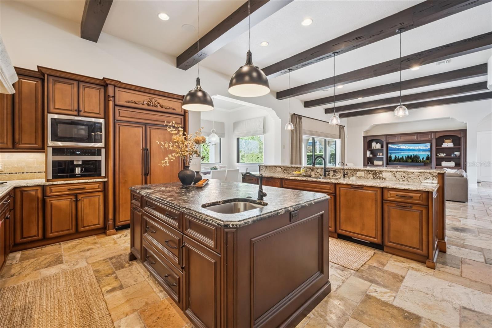 MOUNT DORA LOCH LEVEN PH 03 REP LO - Residential