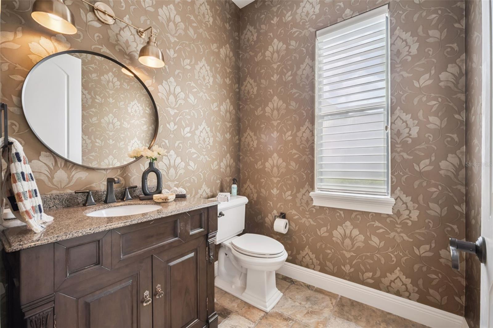 MOUNT DORA LOCH LEVEN PH 03 REP LO - Residential