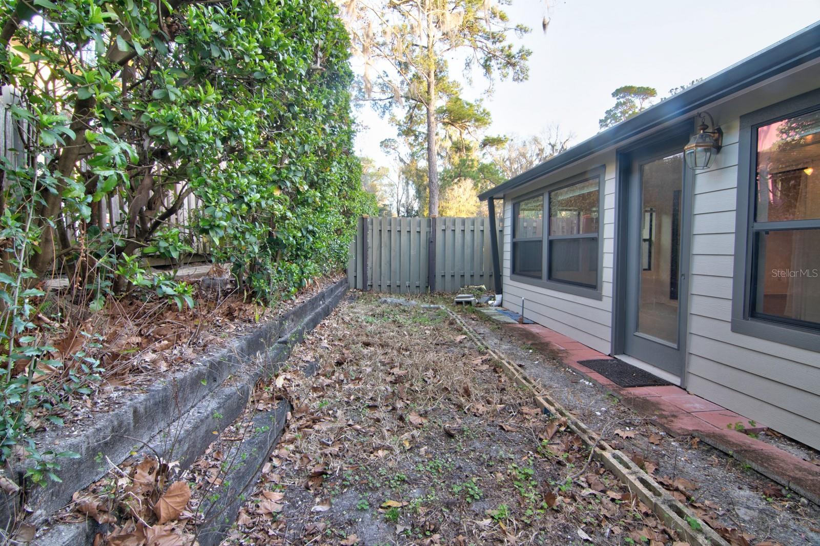 CUMBERLAND CIRCLE - Residential