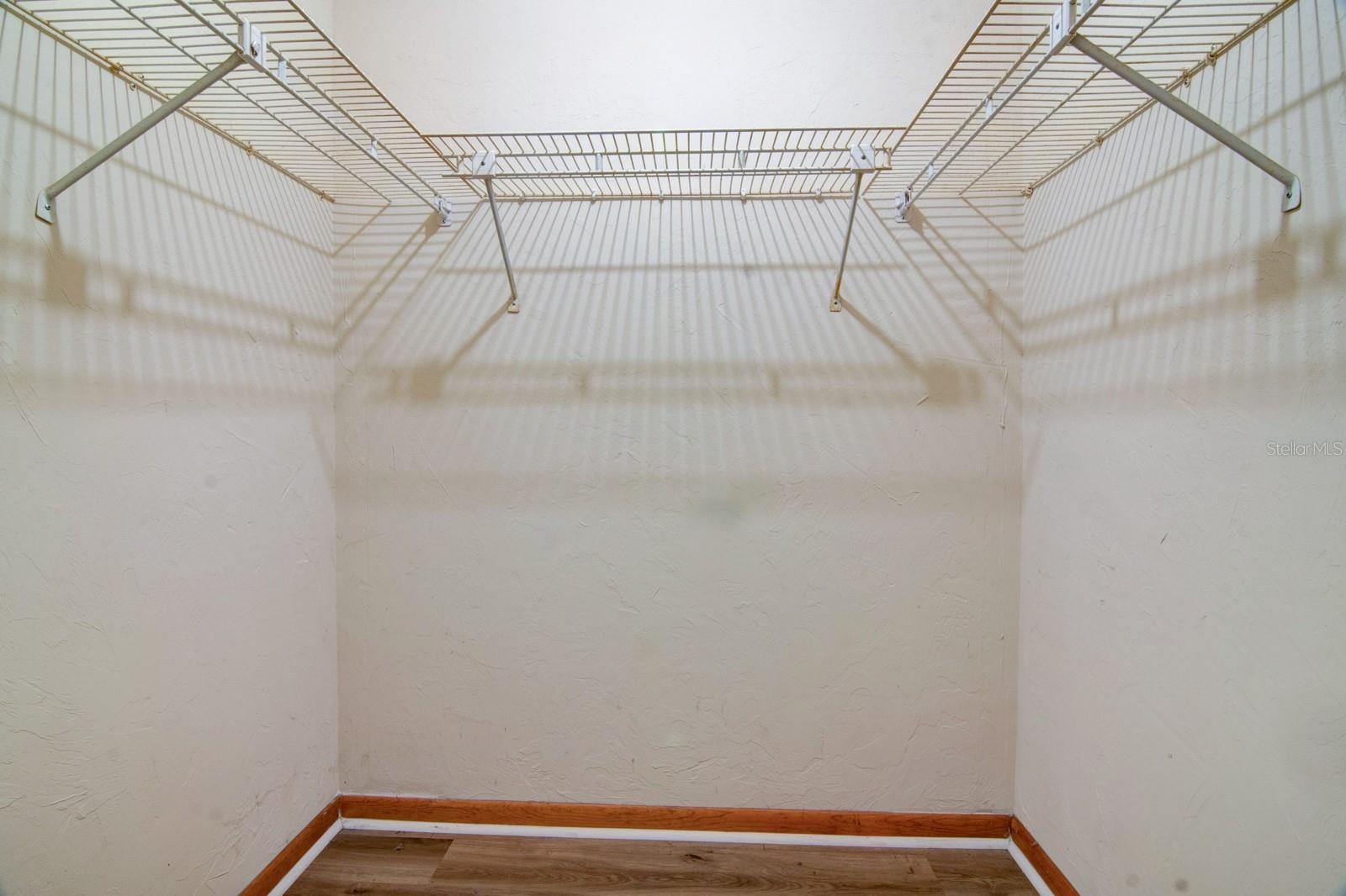 CUMBERLAND CIRCLE - Residential