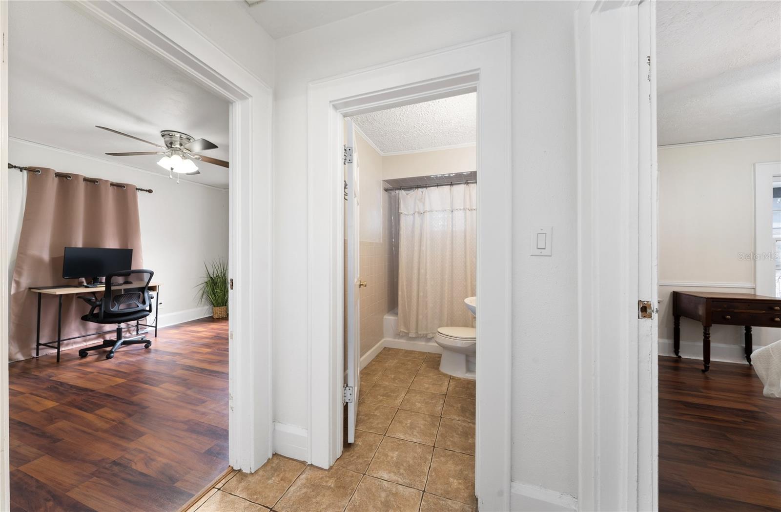 COVE CAY - Residential