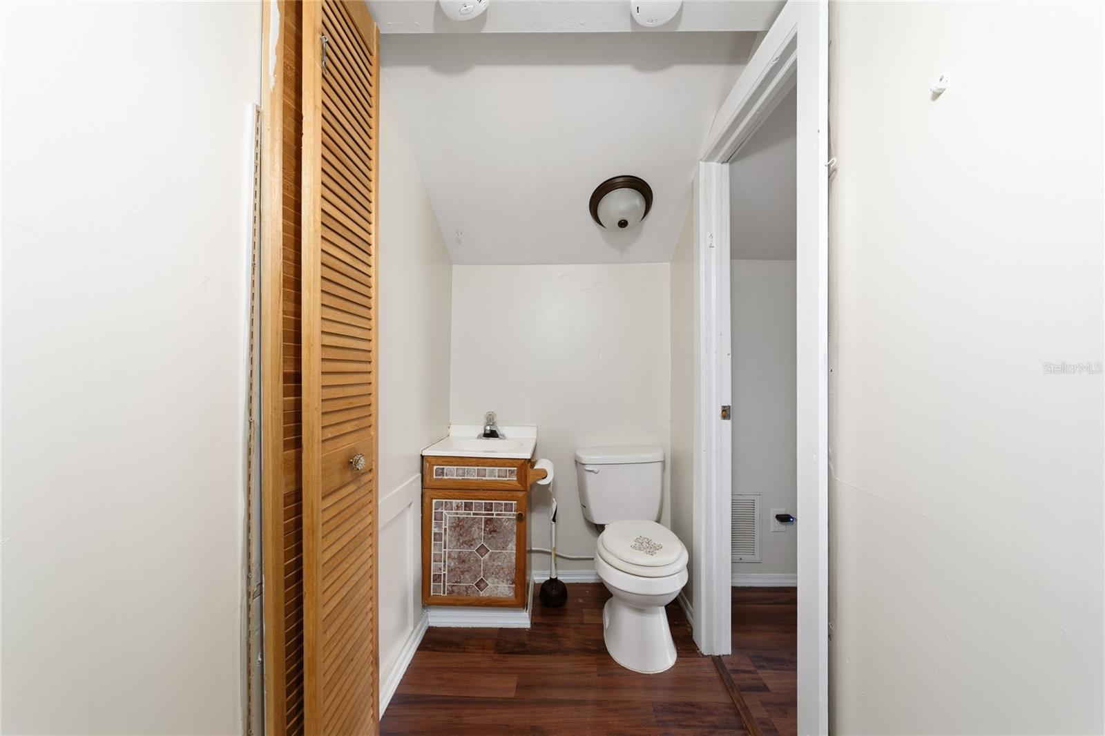 COVE CAY - Residential