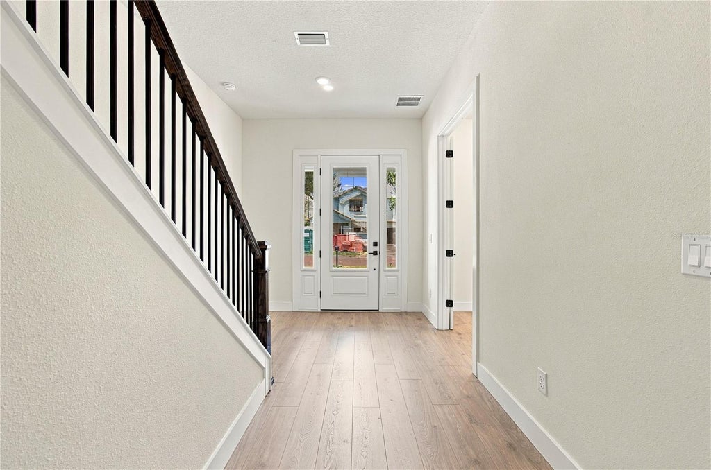 Photo of 812 W Orient Street, Tampa, FL 33603 (MLS # TB8498872)