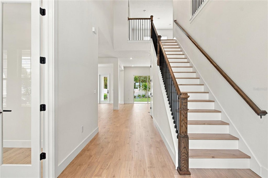 Photo of 812 W Orient Street, Tampa, FL 33603 (MLS # TB8498872)