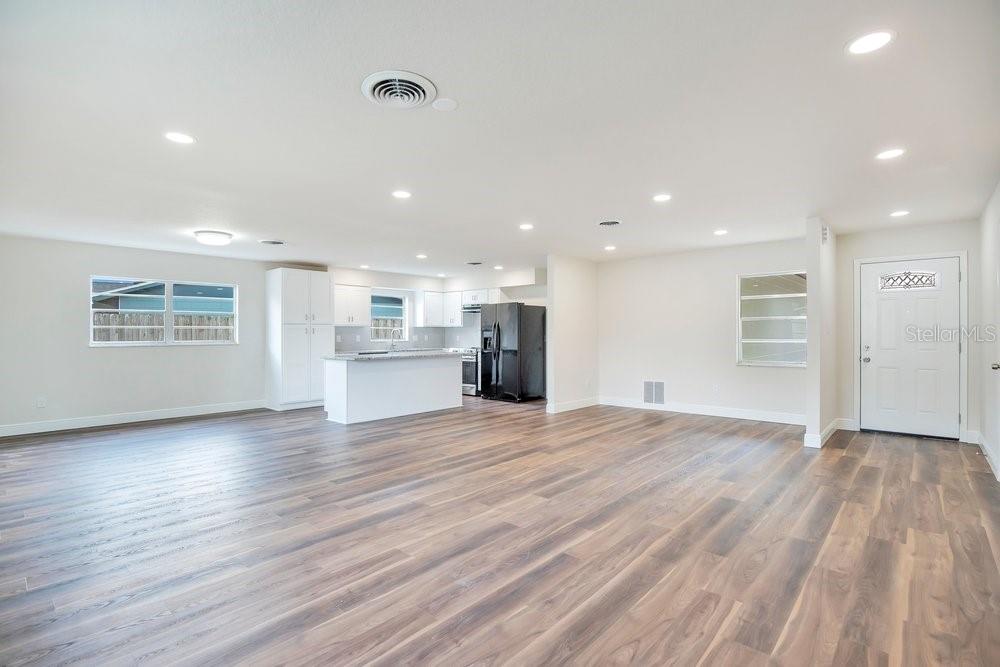 WRENWOOD HEIGHTS - Residential