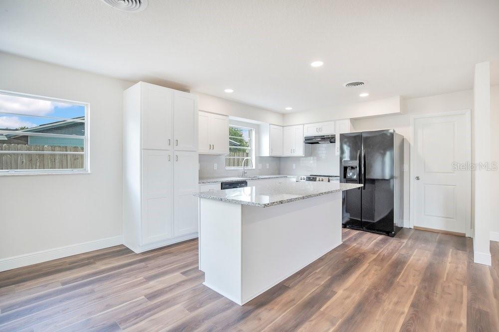WRENWOOD HEIGHTS - Residential
